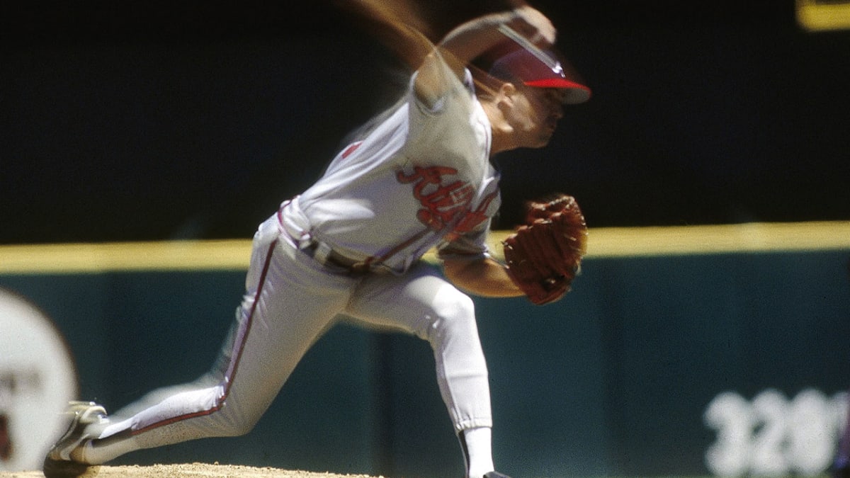 Thirteen Ways of Looking at Greg Maddux 