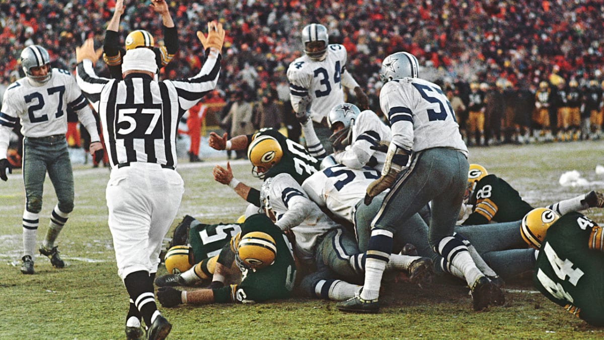 Bart Starr, Green Bay Packers beat Dallas Cowbosy in Ice - Sports Illustrated | SI.com