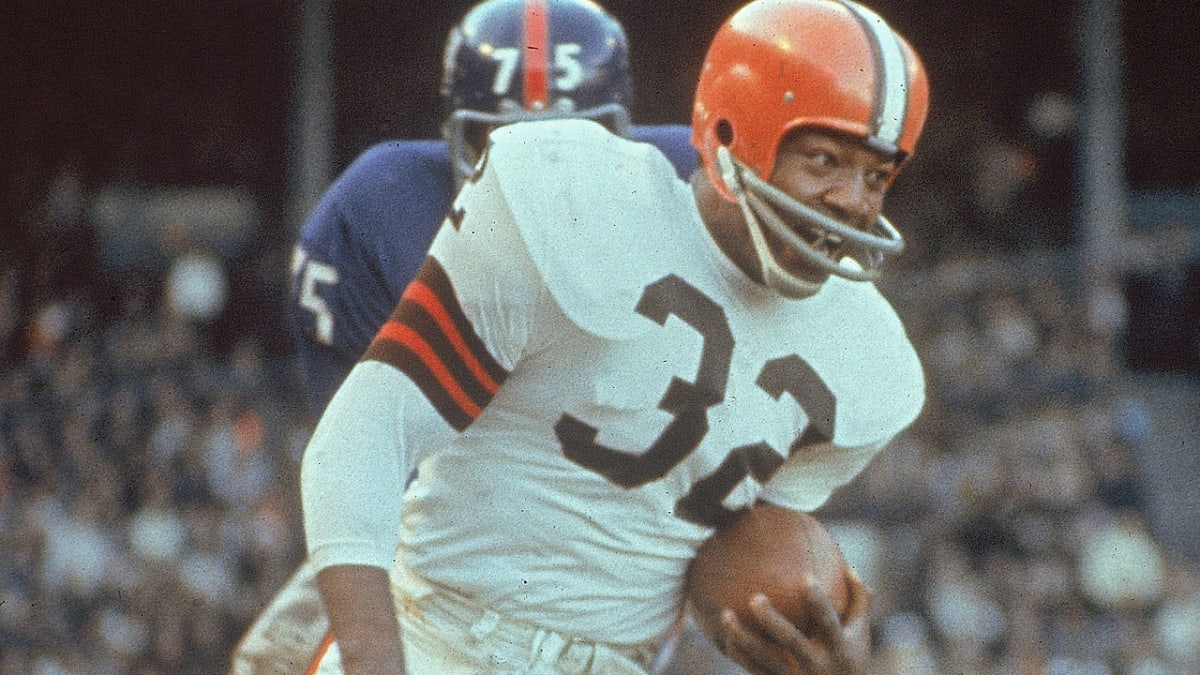 Jim Brown Returns To The Browns - TV20