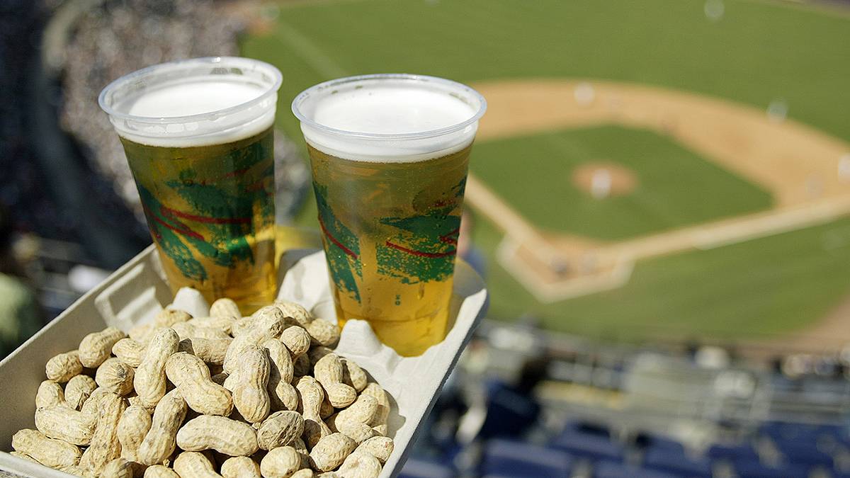 Sports Illustrated Vault Beer: Sports, Brews partnership - Sports  Illustrated Vault | SI.com