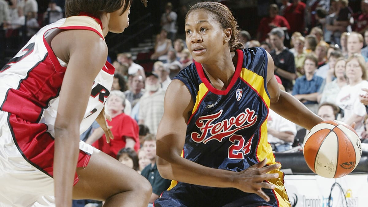 WNBA Tamika Catchings HOF サイン入り写真 Tamika Catchings IP Signed Fleer Card Psa Dna Coa Slab