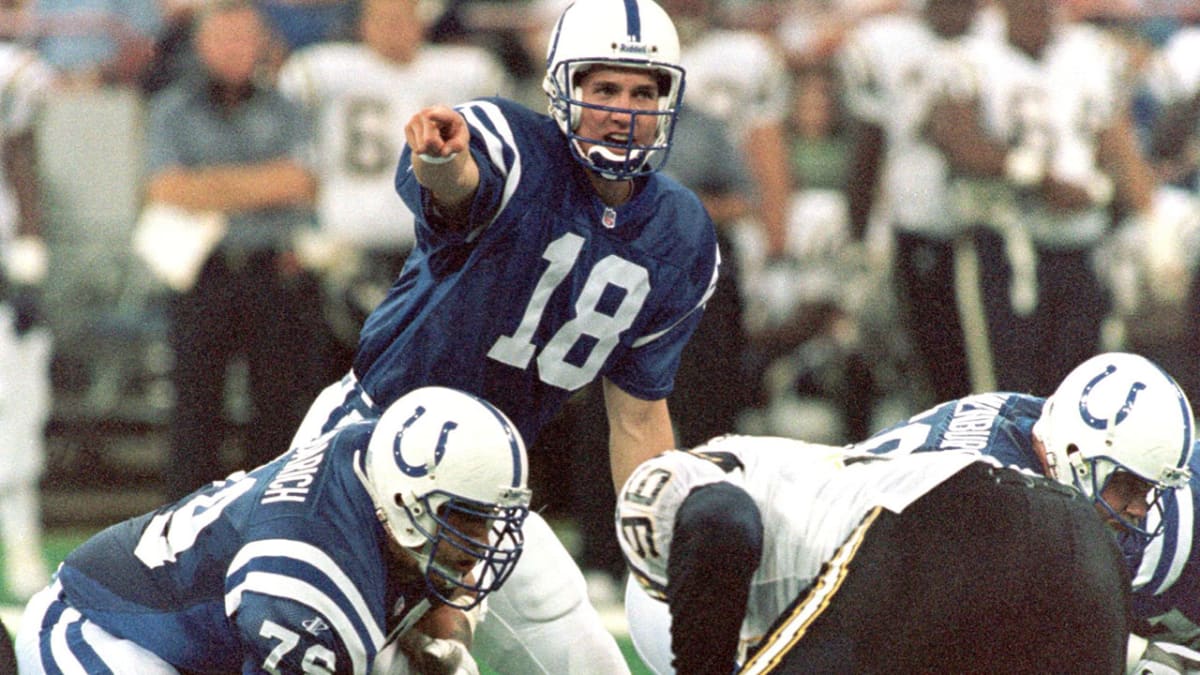 Peyton Manning lives up to pedigree in 99 season with Colts
