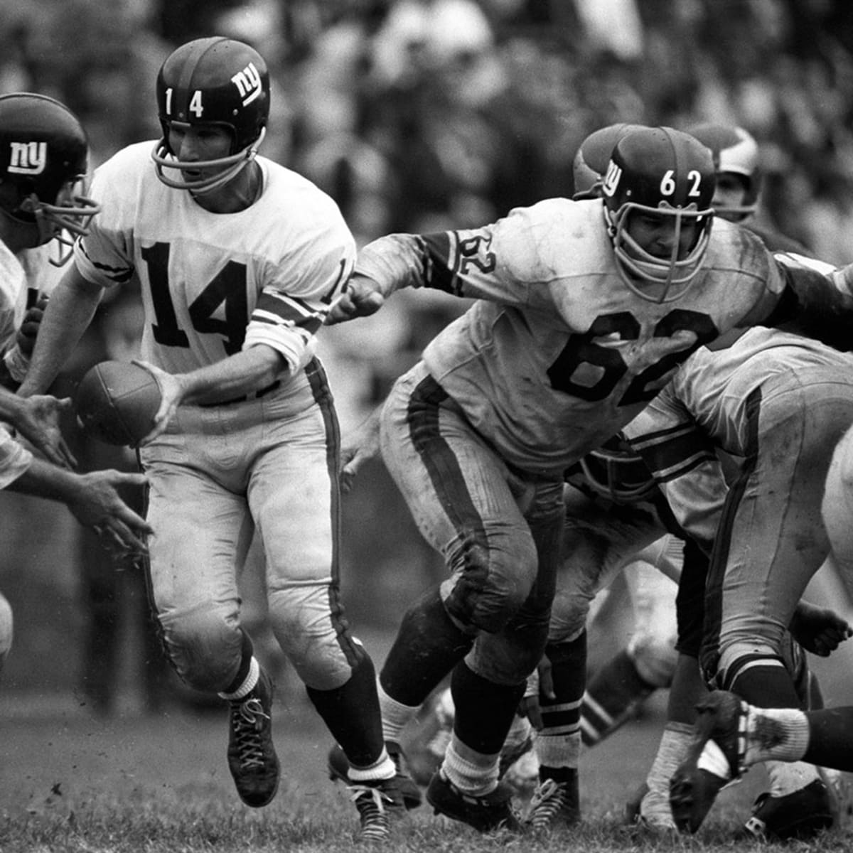Y. A. Tittle: At 37, the Giants' Quarterback Remains As Strong and