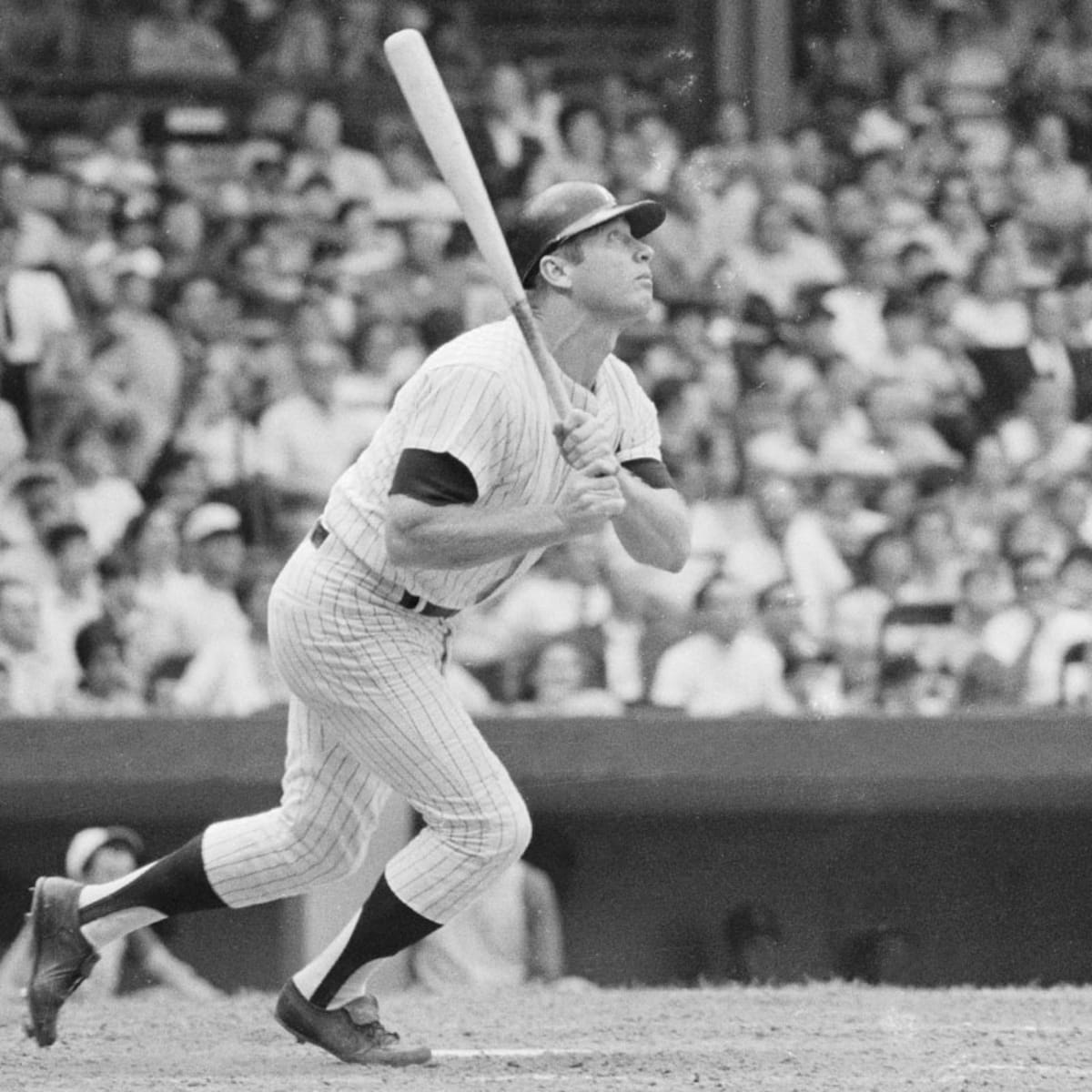 Mint-Condition Mickey Mantle Card Sells for Record-Shattering