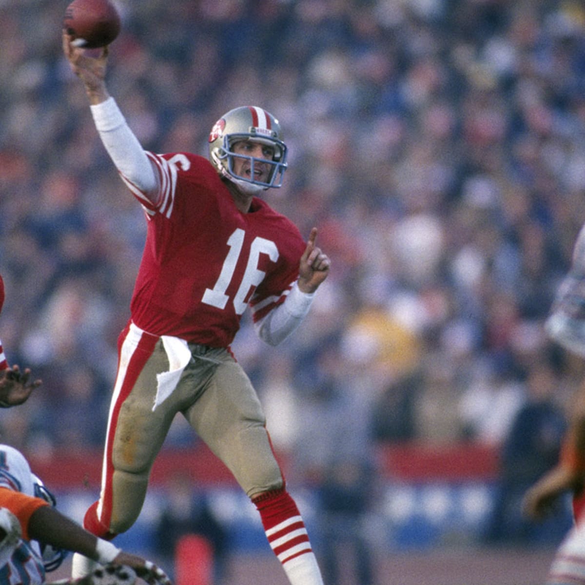 Super Bowl XIX: Joe Montana bests Dan Marino, 49ers beat Dolphins - Sports  Illustrated Vault