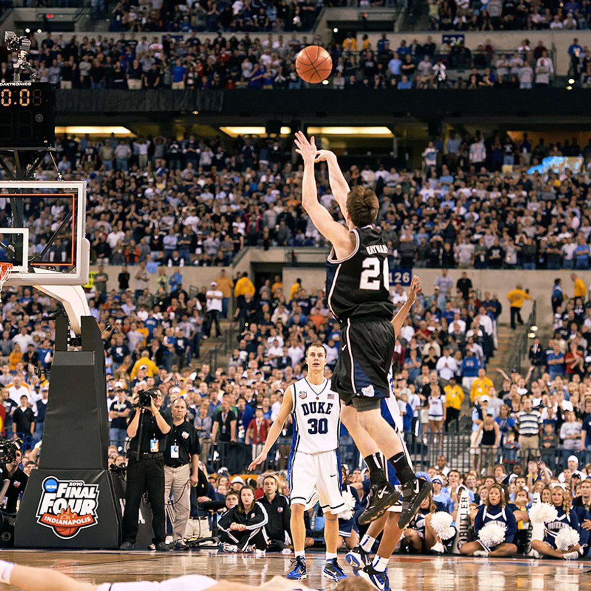 A Fling and a Prayer - Sports Illustrated Vault | SI.com