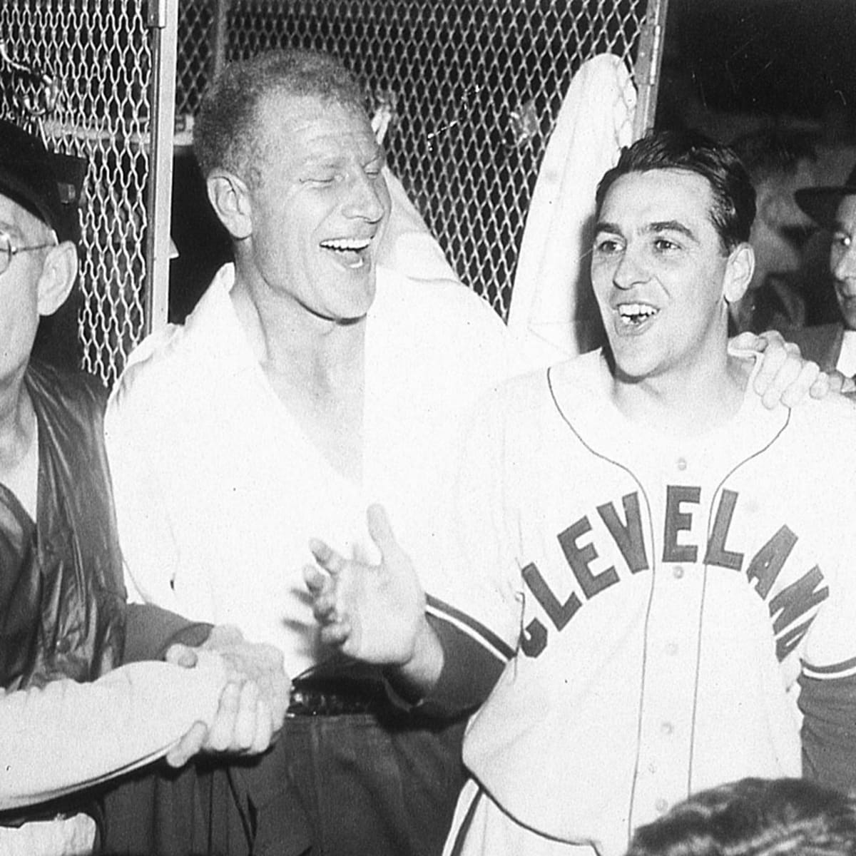 1948 World Series Game 1 Cleveland-Boston: Classic pitcher's duel 