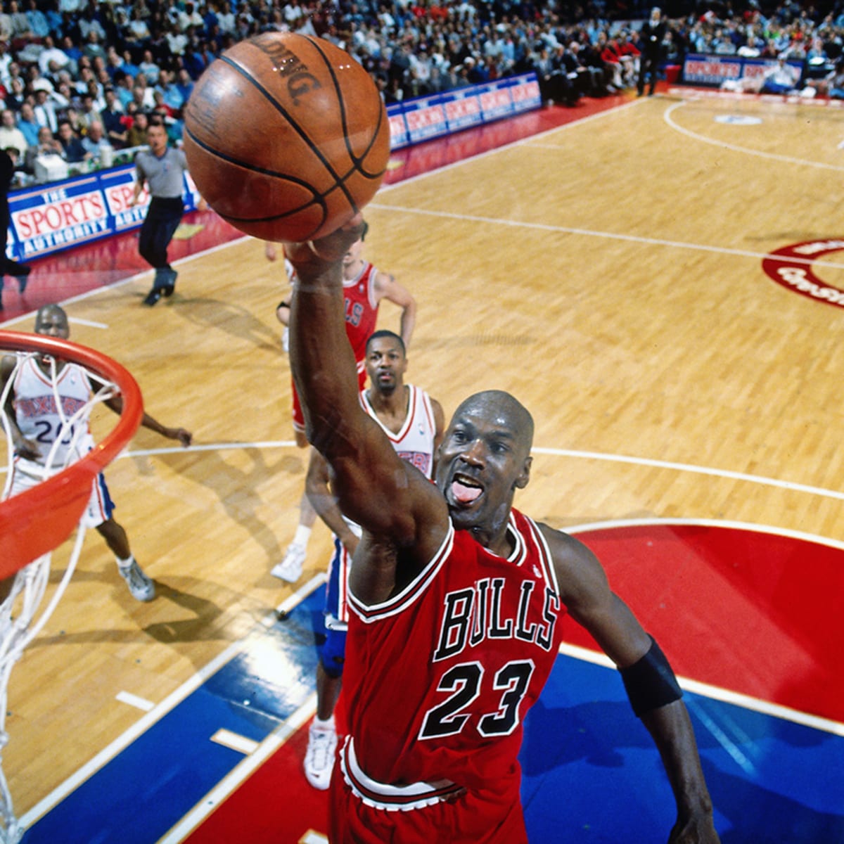 Michael Jordan retirement from Chicago Bulls in '93 - Sports Illustrated  Vault