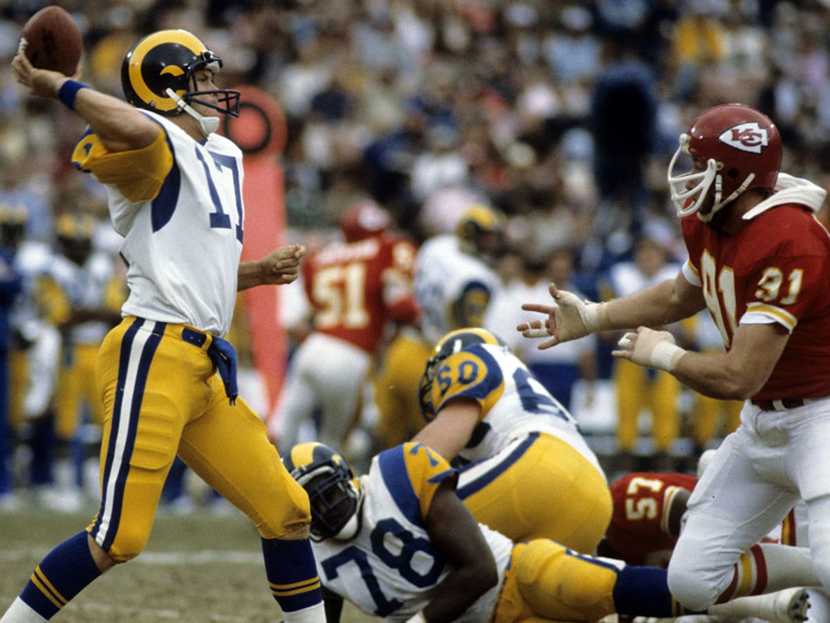 Former Chargers Quarterback John Hadl Dies at 82 - Sports Illustrated