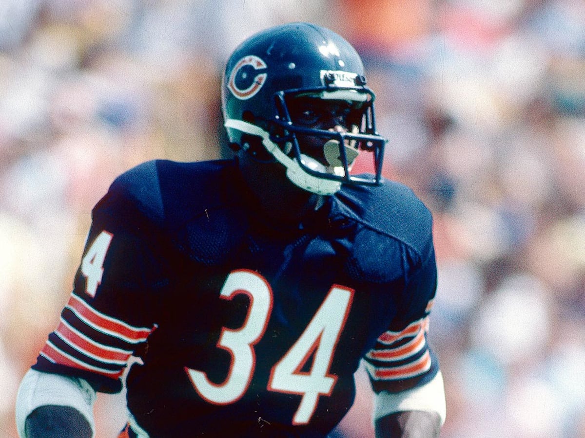Walter Payton had Jim Brown's NFL rushing record in sight - Sports  Illustrated Vault