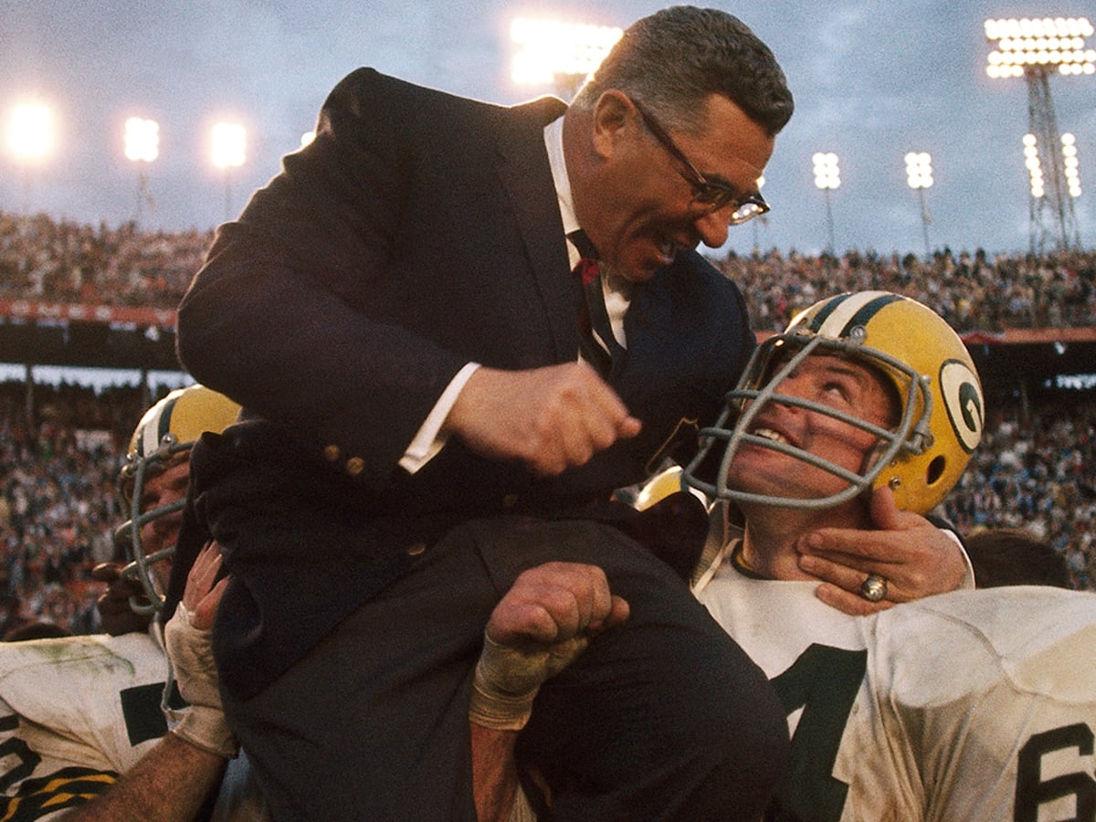 Jan. 14, 1968: Packers rout Raiders to repeat as Super Bowl champions