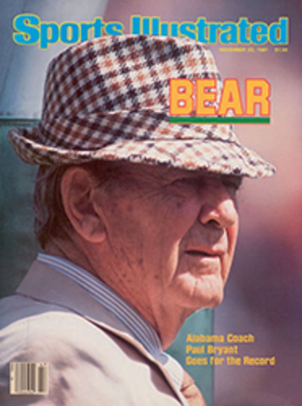 Chronicle of Bear Bryant, Joe Namath and Alabama football also shines light  on issues of race in the 1960s 