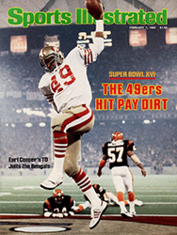 1982 SPORTING NEWS SUPER BOWL BOOK JOE MONTANA SAN FRANCISCO 49ERS VS  CINCINNATI