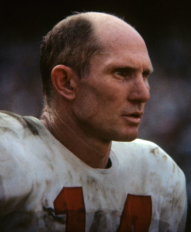 Y. A. Tittle: At 37, the Giants' Quarterback Remains As Strong and Sharp As  Ever - Sports Illustrated Vault