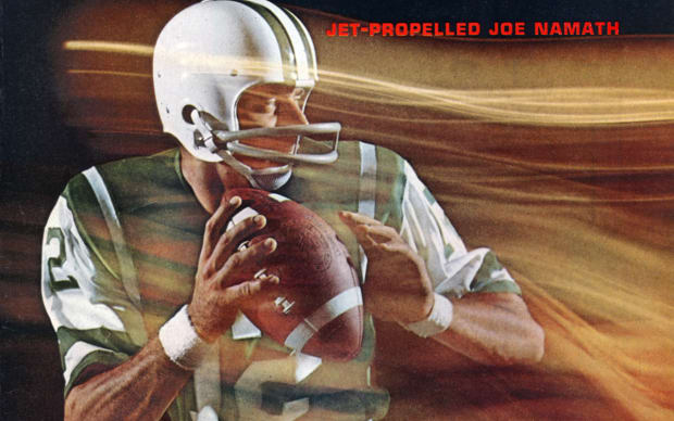 Here's Joe Namath Wearing a 1964 New York Jets Helmet – The Man in