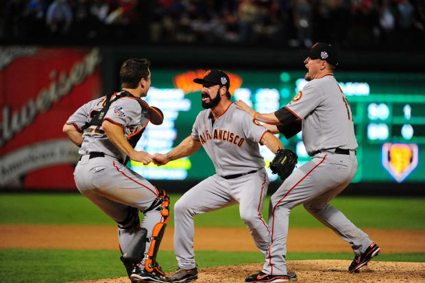 Lot Detail - EDGAR RENTERIA'S 2010 WORLD SERIES SAN FRANCISCO GIANTS ROAD  JERSEY WORN TO HIT GAME WINNING HOME RUN IN GAME 5 OFF CLIFF LEE - WORLD  SERIES MVP!