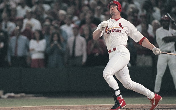 Mark McGwire's 62nd HR made him, temporarily, an American hero - Sports  Illustrated Vault