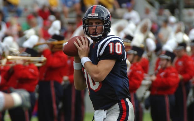 SI Vault on X: Ole Miss QB Archie Manning in 1970. Ladies, try