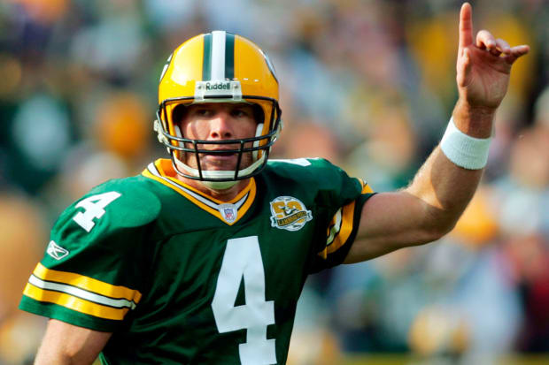 Favre set to face his boyhood favorites in New Orleans