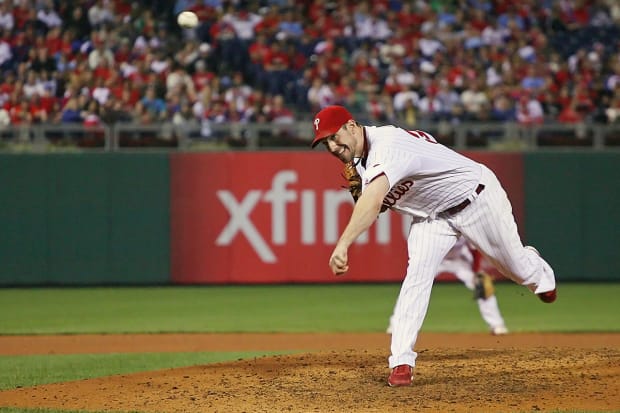 Cliff Lee's Boom Shirt, Talking Baseball with Dutch to Return