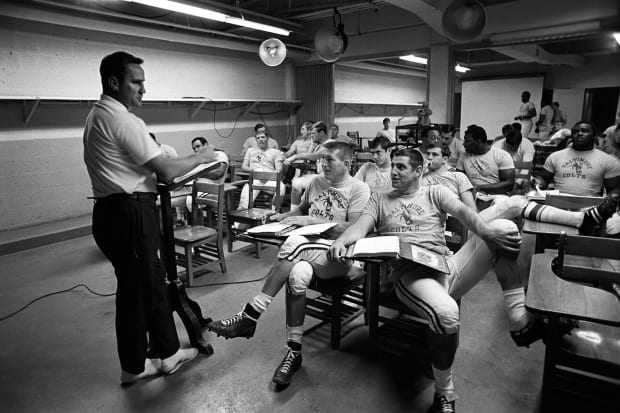 Don Shula Classic SI Photos - Sports Illustrated Vault