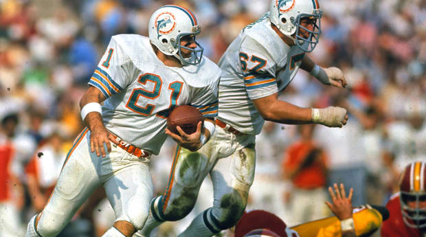 CIRCA 1970's: Running back Larry Csonka of the Miami Dolphins watches