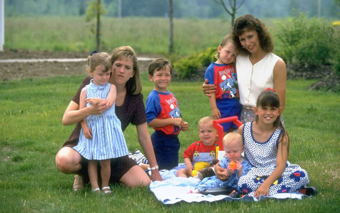 laurie-crews-patti-olin-lake-nellie-1280.jpg