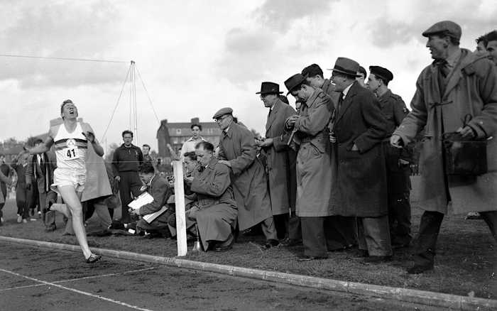 roger-bannister-sportsman-1954.jpg