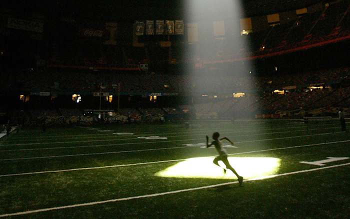 dark-days-superdome-1280-si-vault-top.jpg