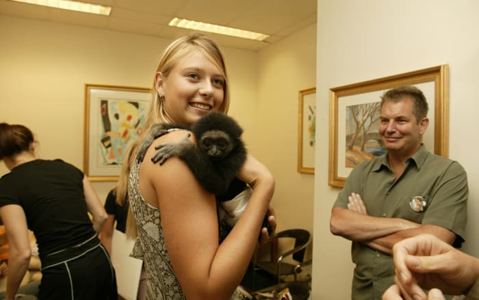 maria-sharapova-star-is-born-vault-2004_0.jpg