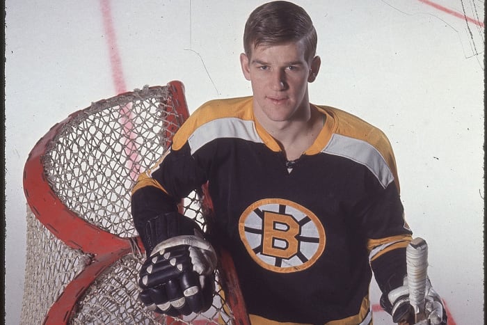 bobby-orr-si-vault-triolo.jpg