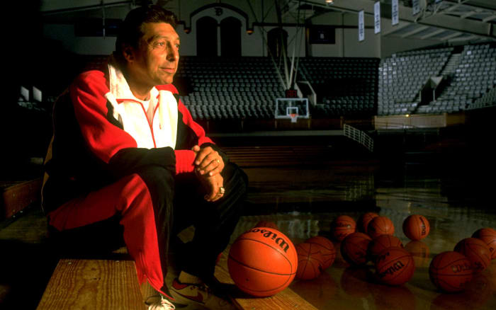 jim-valvano-modra2.jpg