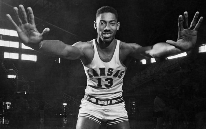 wilt-chamberlain-vault-lead-kansas.jpg
