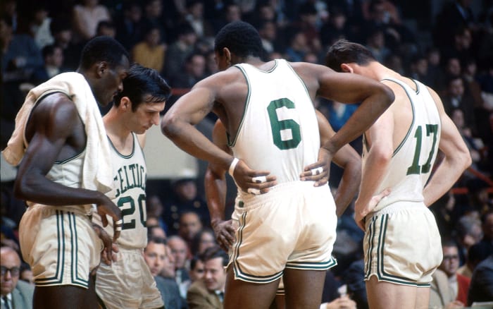 bill-russell-celtics.jpg
