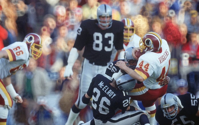 john-riggins-redskins-tackled-1984-superbowl-xviii-si.jpg