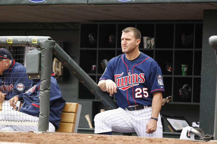 jim-thome-dugout.jpg