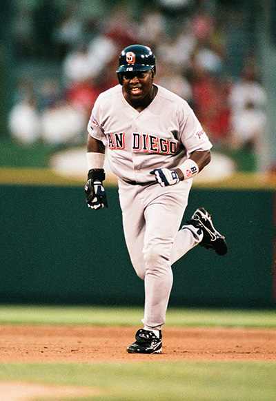 tony-gwynn-padres-vault-inline.jpg