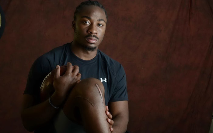 marcus-lattimore-knee-injury-2012.jpg