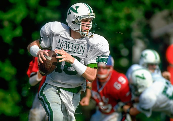 Peyton Manning's recruitment follows in wake of father Archie