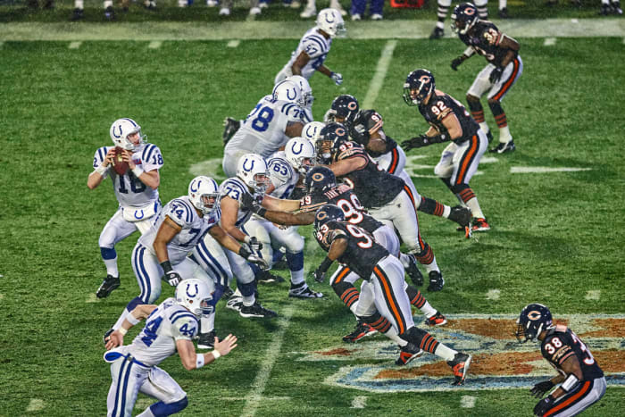 Super Bowl 2007: Peyton Manning and Colts defeat Bears