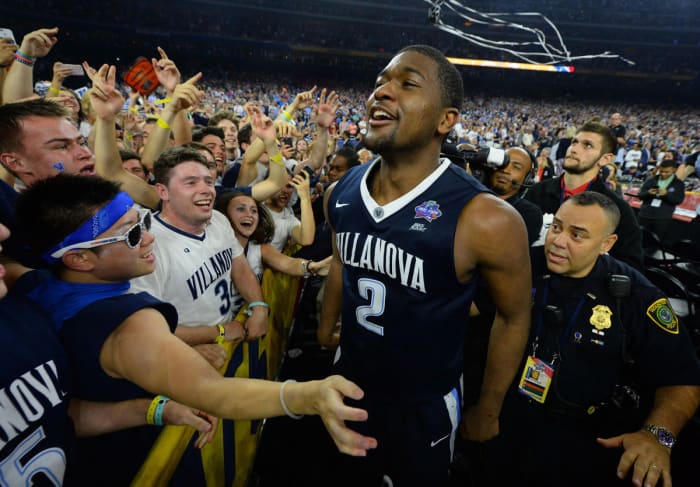 Kris Jenkins is mobbed after the 2016 NCAA title