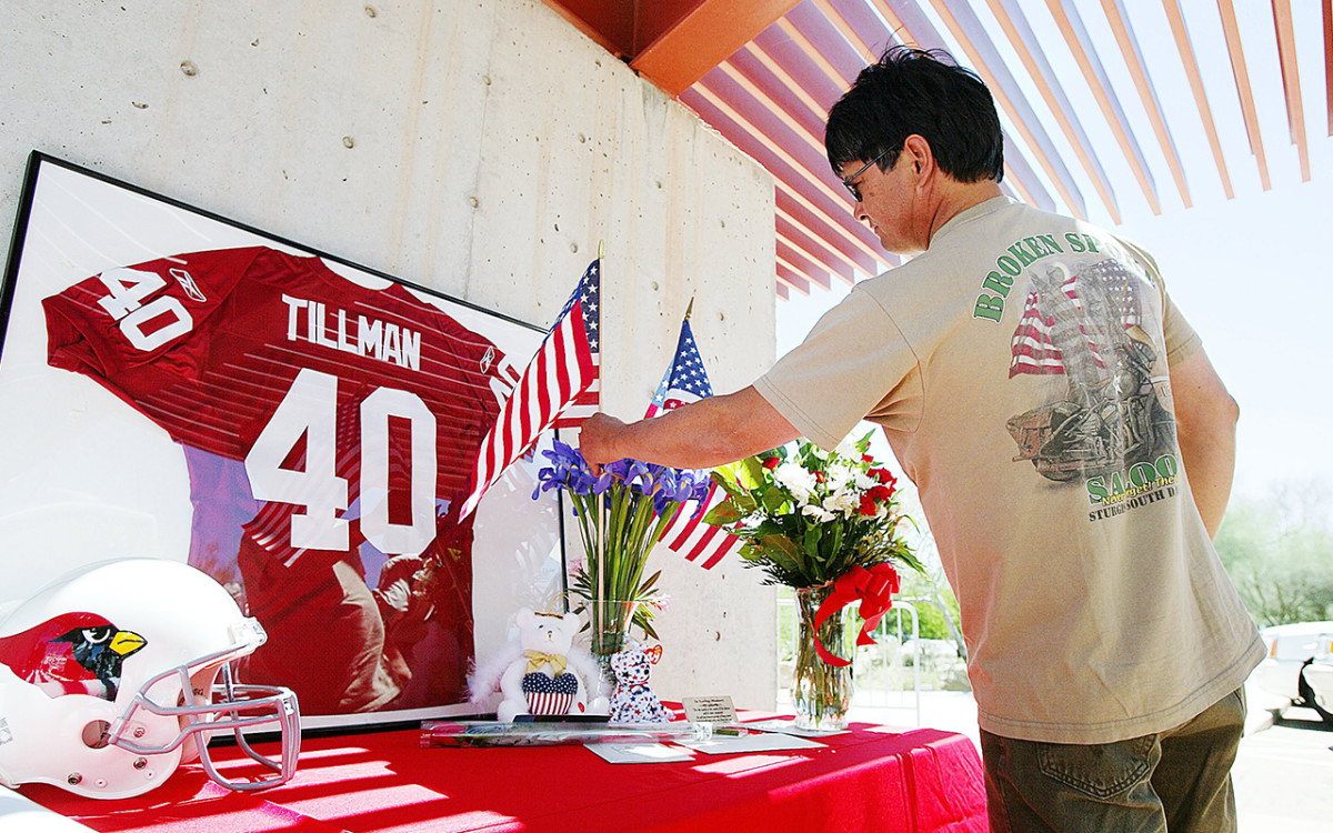 NFL star-turned-war hero Pat Tillman epitomizes Memorial Day