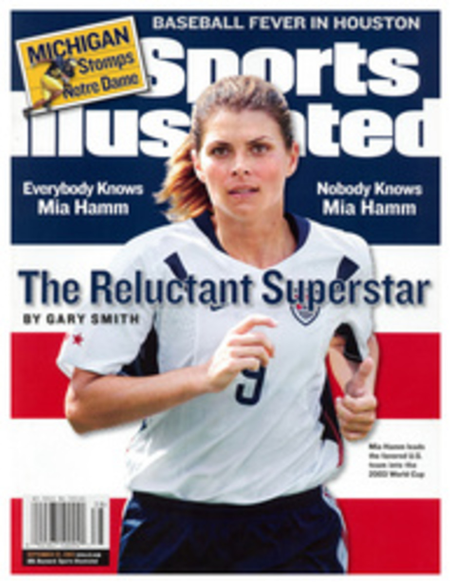 Mia Hamm is the world s best female soccer player Sports