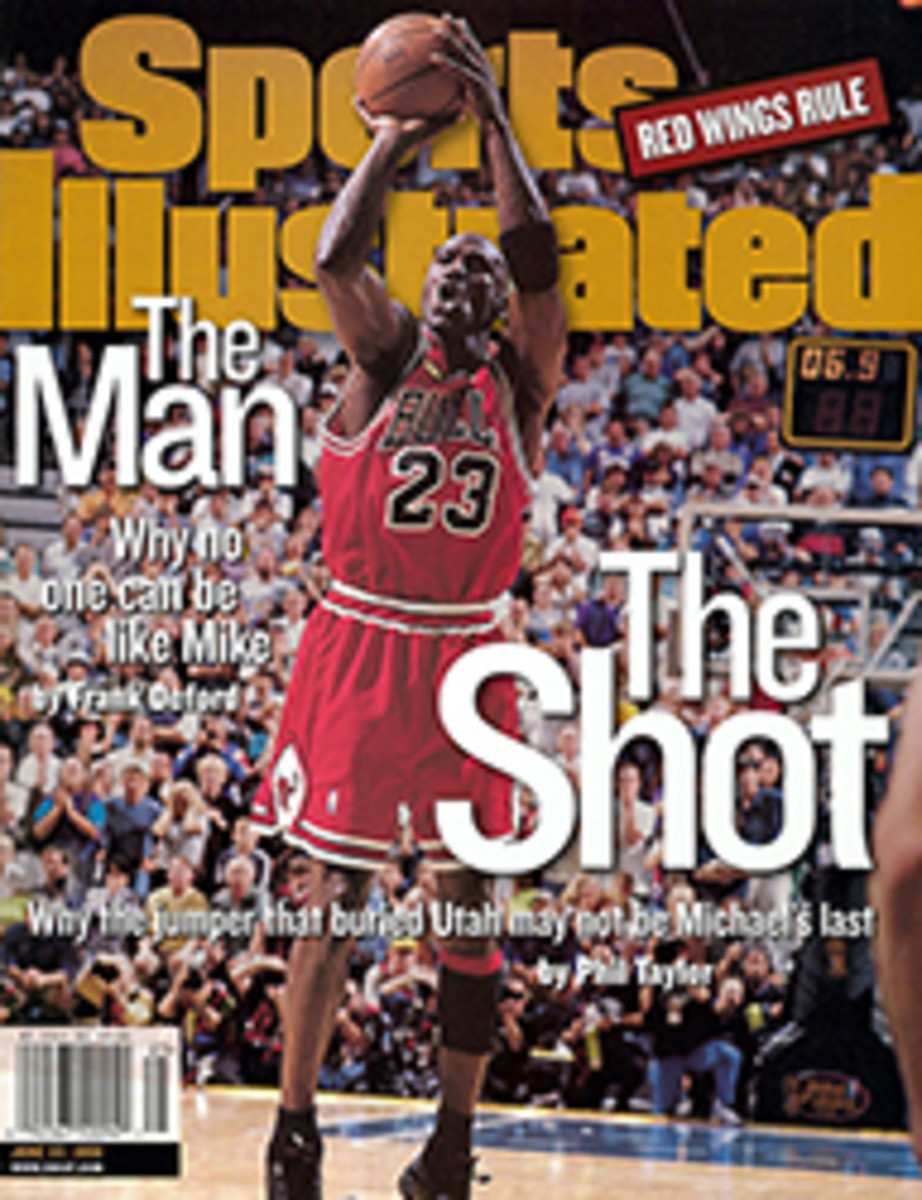Puñado trabajador En consecuencia Michael Jordan wins sixth NBA title - Sports Illustrated Vault | SI.com