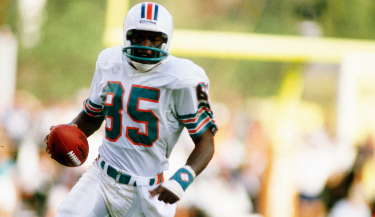 Five Reasons Dan Marino's 1984 Season Was the Greatest Ever by a  Quarterback, Riptide 2.0, Miami, Miami New Times