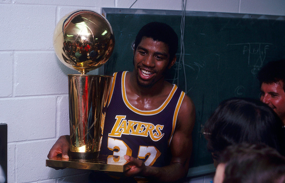 Magic Johnson - Ending Father's day on top! In my trophy
