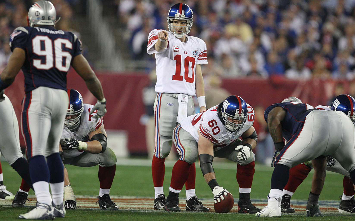 Super Bowl XLII: Eli Manning, Giants stun perfect Patriots 