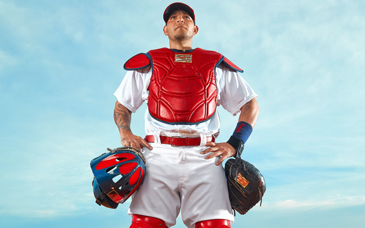 The Molina Way Yadier Molina Is Part Of Catching S First Family Sports Illustrated Vault Si Com