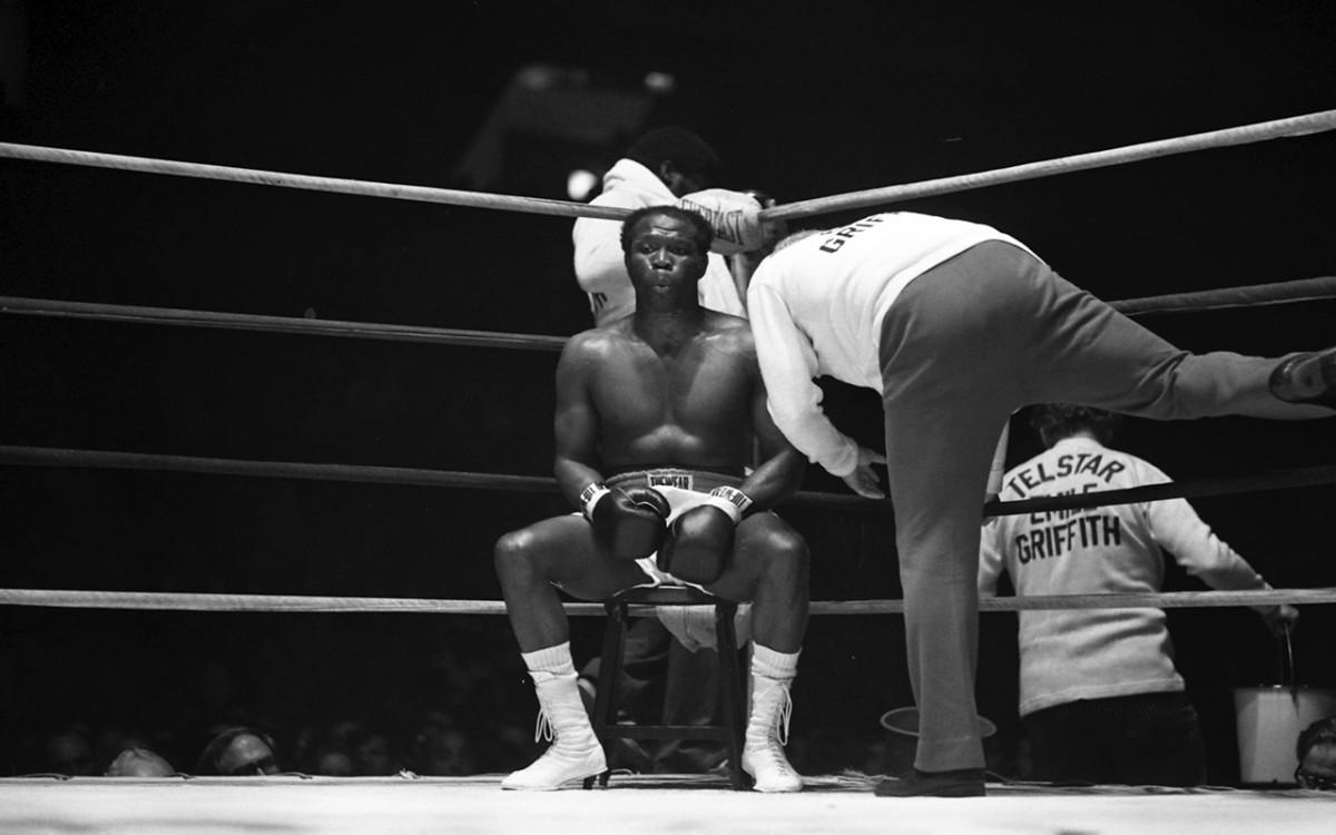 How Emile Griffith came to grips with killing Benny Paret in the