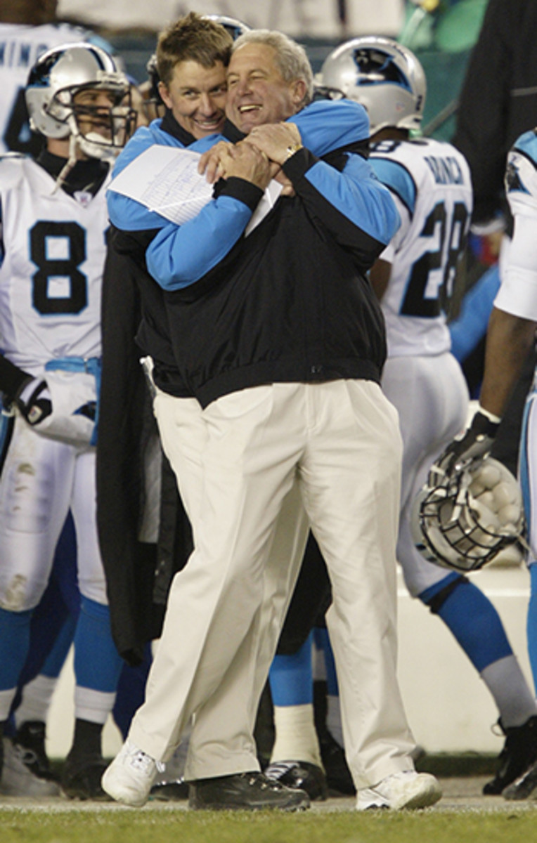 November 21, 2004: Carolina Panthers Head Coach John Fox during the Panthers-Cardinals  game during the Carolina Panthers game versus the Arizona Cardinals at Bank  of America Stadium in Charlotte, NC. (Icon Sportswire